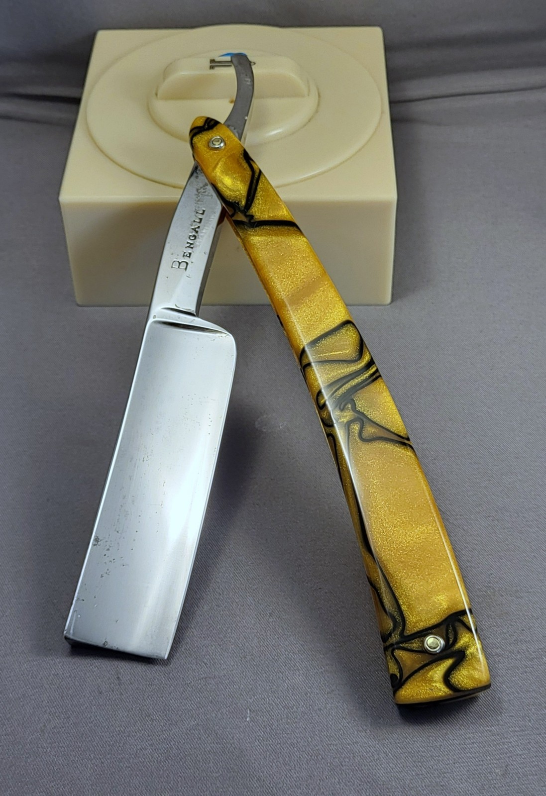 Vintage Restored  BENGALL - Straight Razor - Shave Ready 7/8+