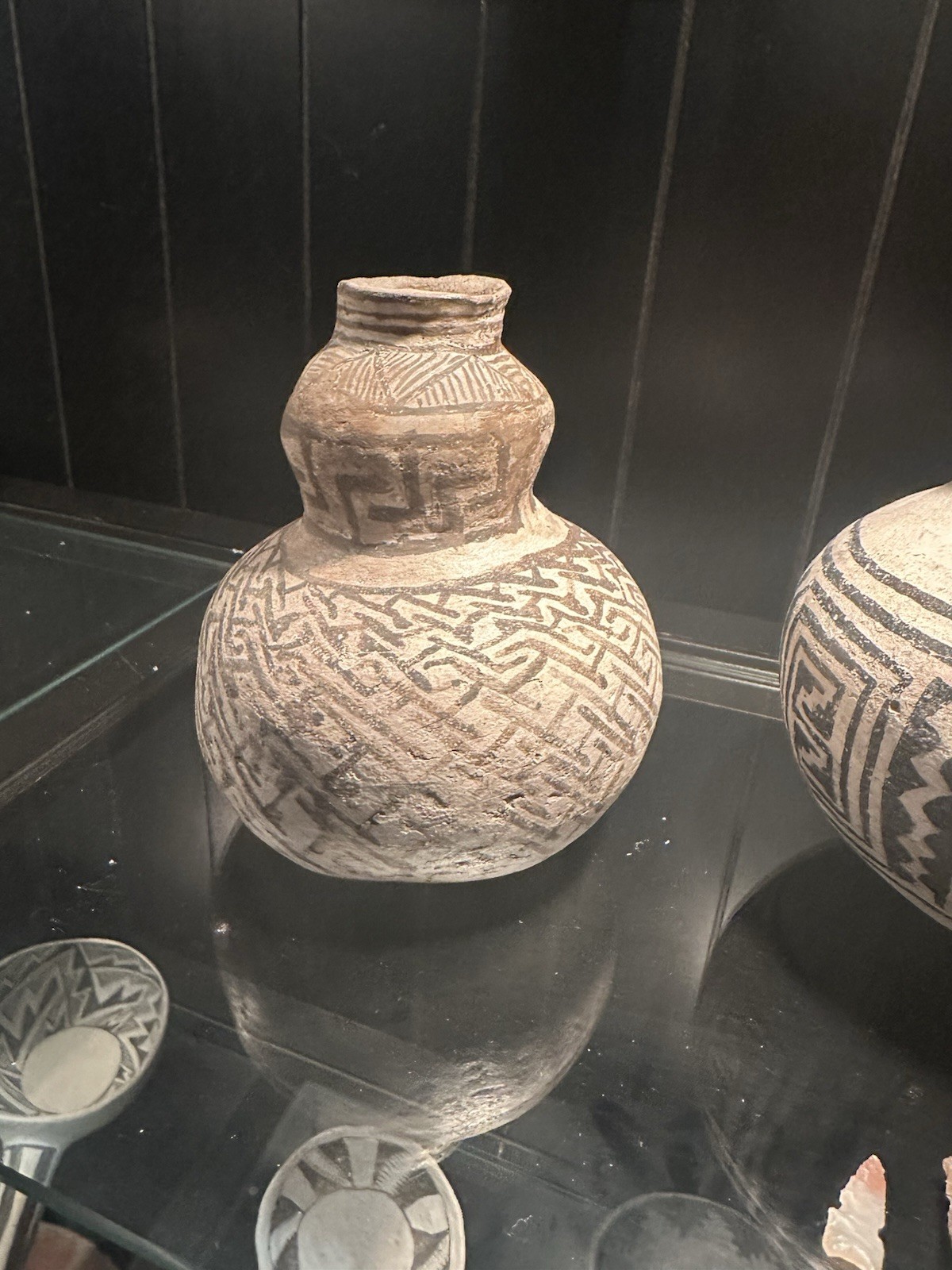 Prehistoric Anasazi Black On White Tularosa Gord Container Prehistoric Anasazi Black On White Tularosa Gord Container