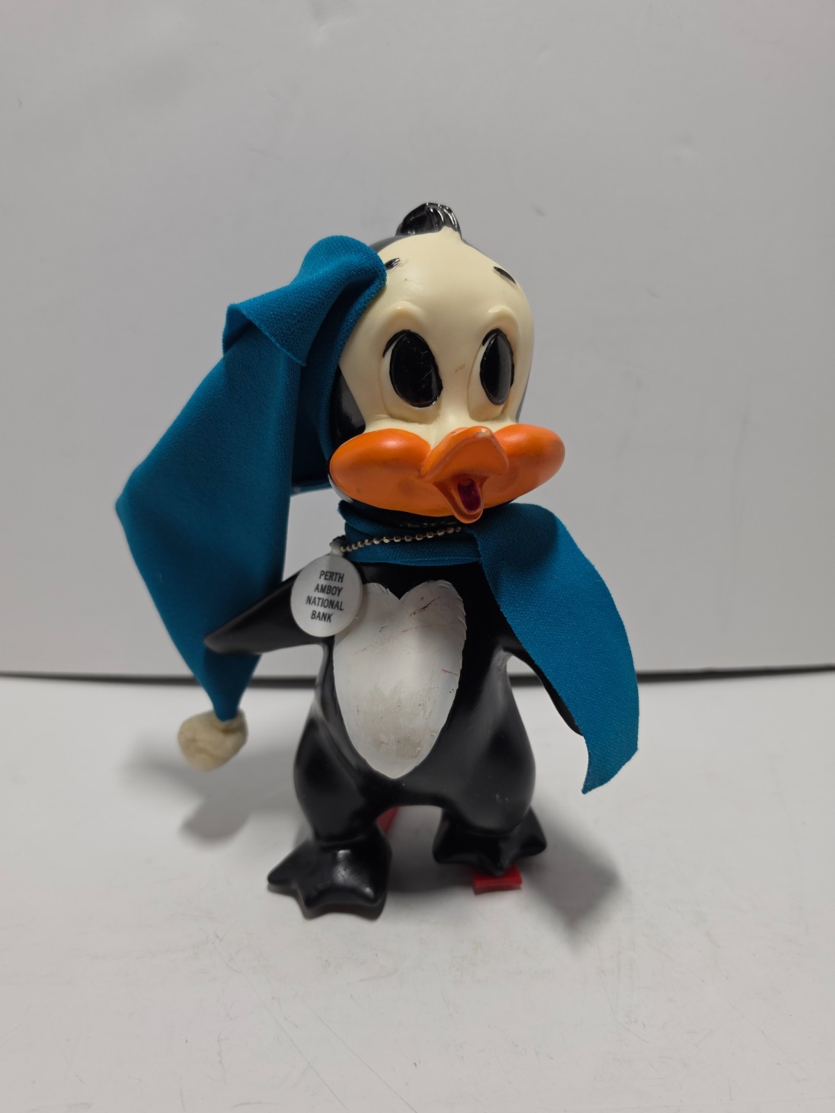 Vintage Chilly Willy Penguin Skiing Bank Perth Amboy Royal Industries 8