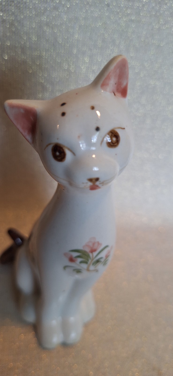 This Vintage Derpy/Judging Ceramic Floral Cat Statue 6\ This Vintage Derpy/Judging Ceramic Floral Cat Statue 6\