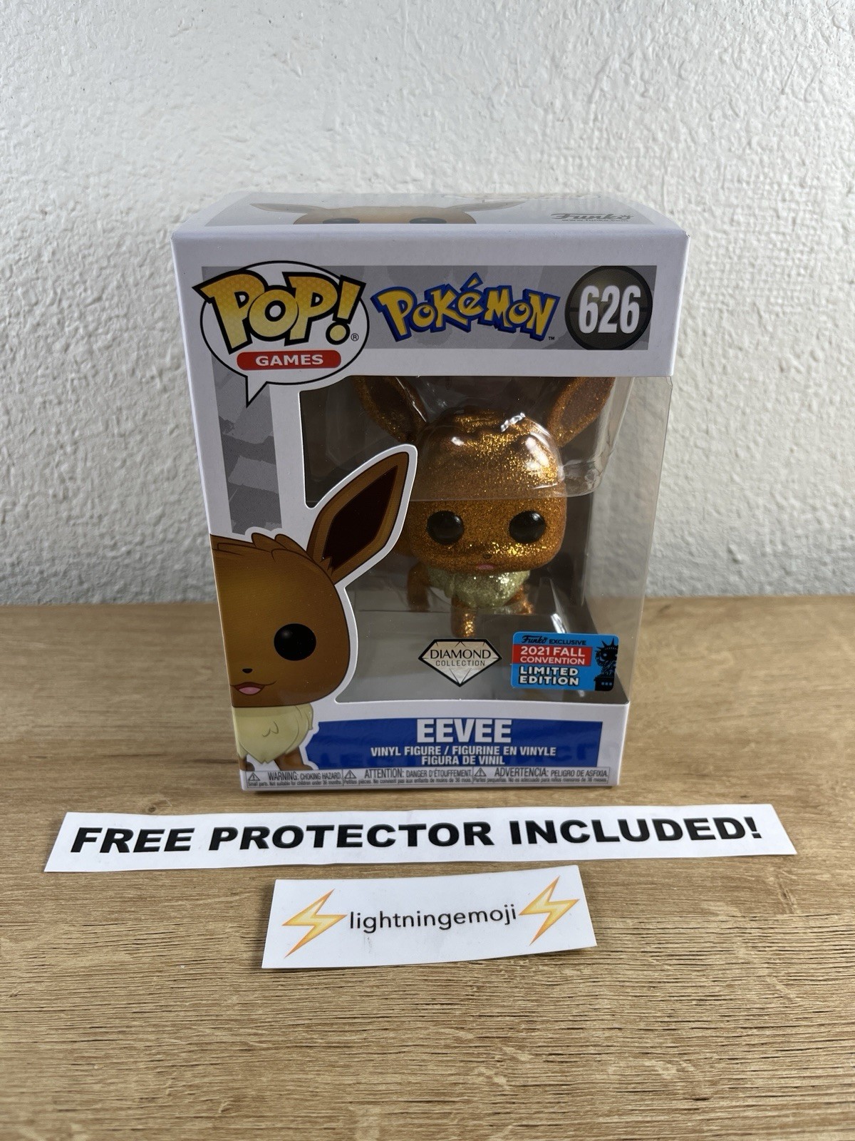 Eevee Diamond Funko Pop #626 Pokemon NYCC 2021  Shared Vaulted NEAR MINT