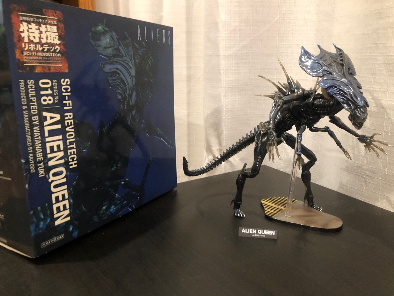 2010 Kaiyodo Sci-fi Revoltech No 018 Aliens Alien Queen Unglued Box 2010 Kaiyodo Sci-fi Revoltech No 018 Aliens Alien Queen Unglued Box
