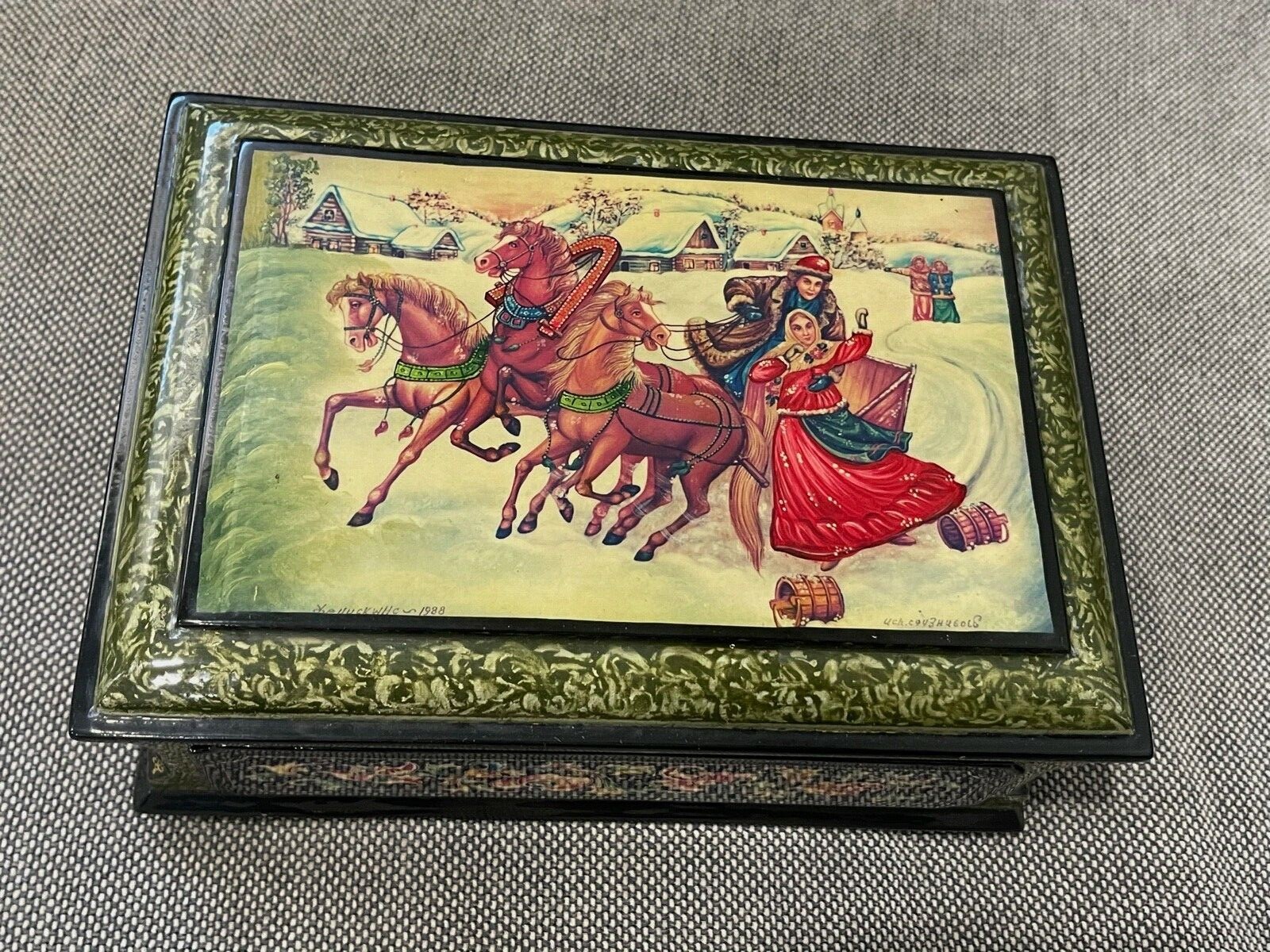 Vintage 1988 Russian Lacquer Box Kholui Signed Troika Winter Scene Original Box