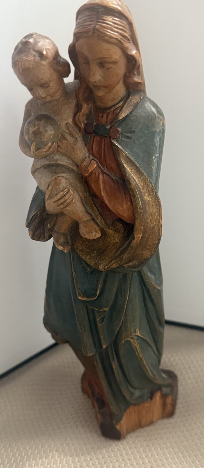 *VINTAGE VIRGIN MARY & BABY JESUS STATUE WOOD CARVED 9 3/4