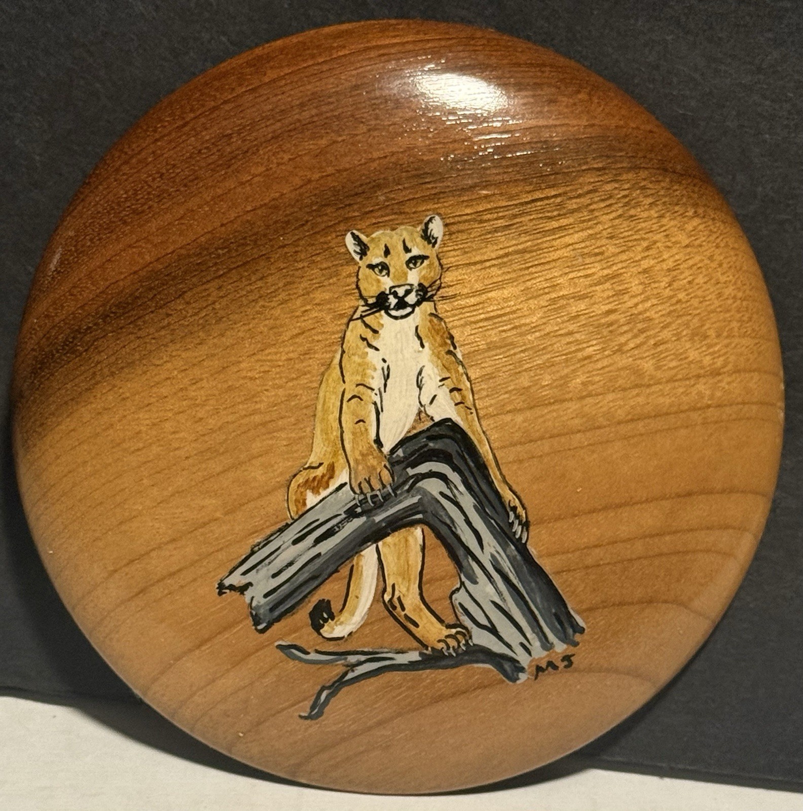 Vintage Hand-Painted Mountain Lion Oregon Myrtlewood Wall Plaque - Signed MJ