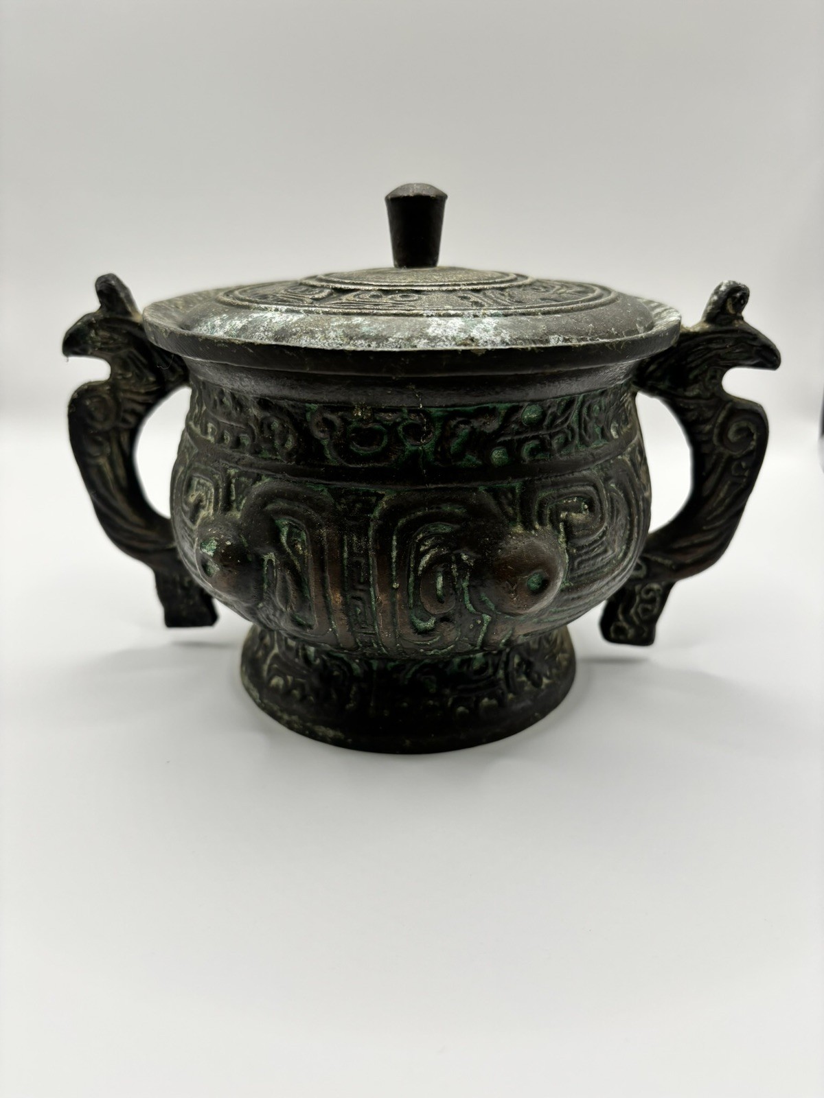 Vintage Getz and Brothers Emperors and Nobles Ice Bucket Zhou Dynasty Replica Vintage Getz and Brothers Emperors and Nobles Ice Bucket Zhou Dynasty Replica