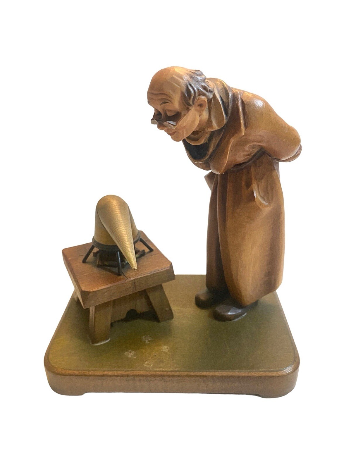 Anri The Alchemist or Chemist Wood Carved Figurine from a Carl Spitzweg Scene Anri The Alchemist or Chemist Wood Carved Figurine from a Carl Spitzweg Scene