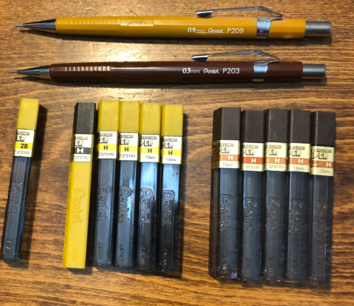 VTG Pentel P203 & P209 Mechanical Drafting Pencil Lot 0.3mm 0.9mm +11 Tubes Lead VTG Pentel P203 & P209 Mechanical Drafting Pencil Lot 0.3mm 0.9mm +11 Tubes Lead