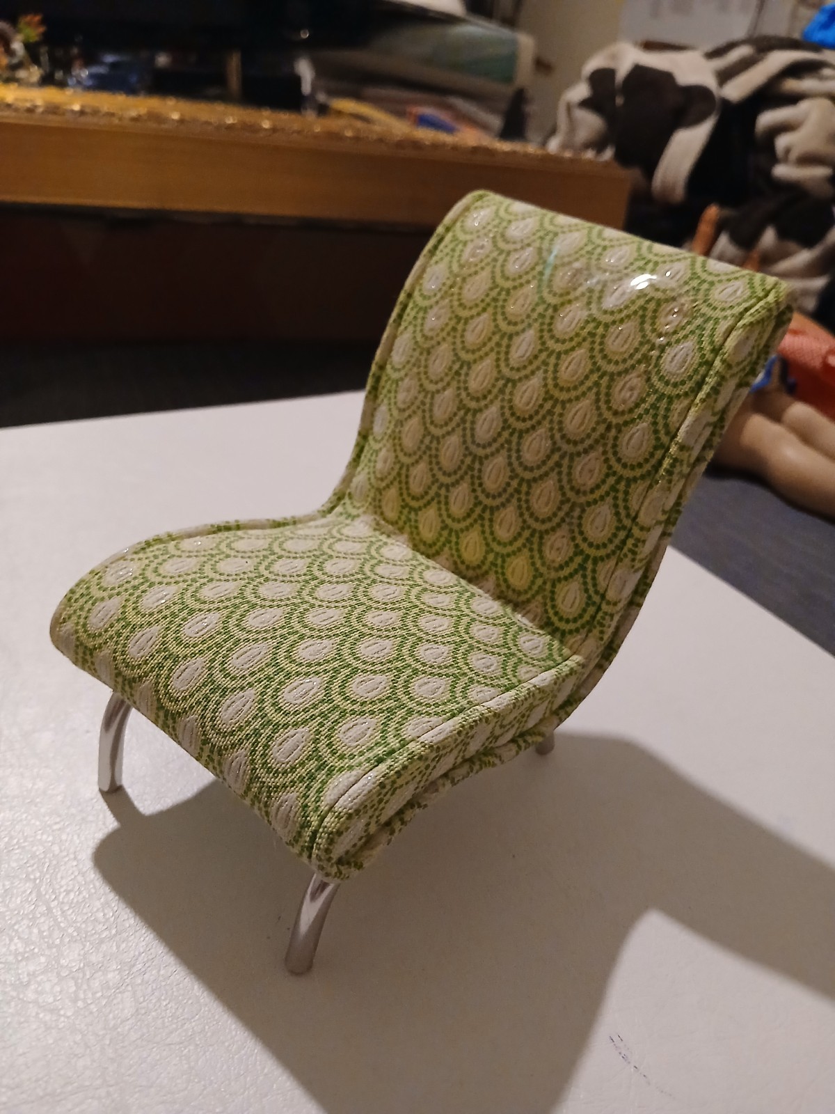 RARE SALESMAN\'S SAMPLE CHAIR VINTAGE 1970s IN MINT CONDITION