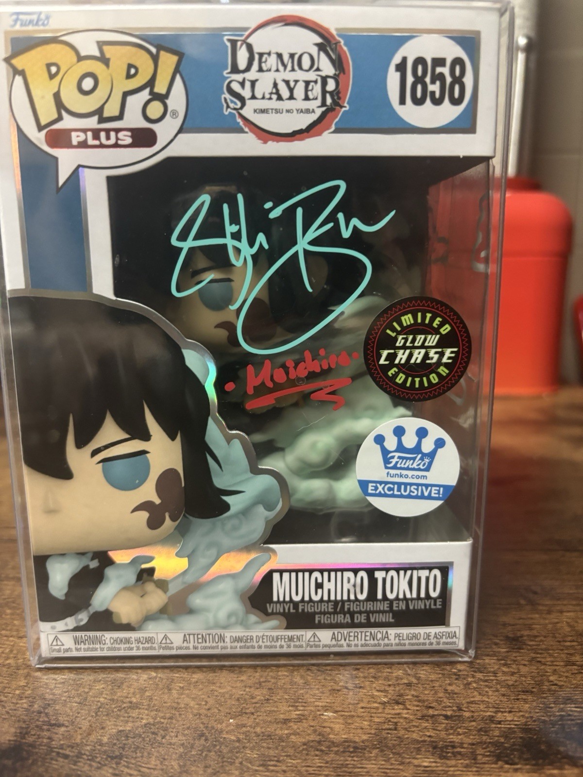 Funko Pop Plus Muichiro Tokito #1858 GITD Chase Funko Excl JSA Auto CH14460