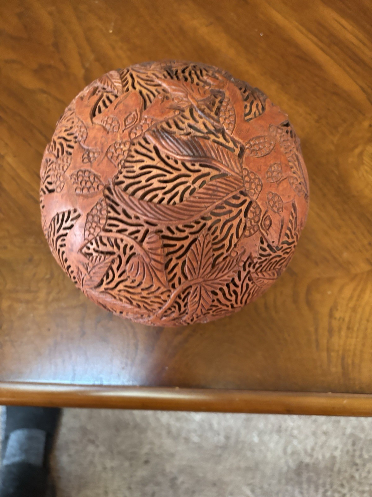 Hand-Carved Balinese Coconut Shell Art – Frog & Leaf Carving Decorative Sphere