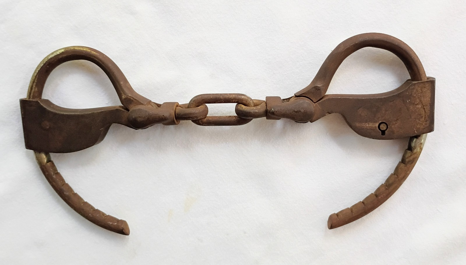 Antique Double Lock Iron Handcuffs Late 1800s-Early 1900s Unknown Brand No Key
