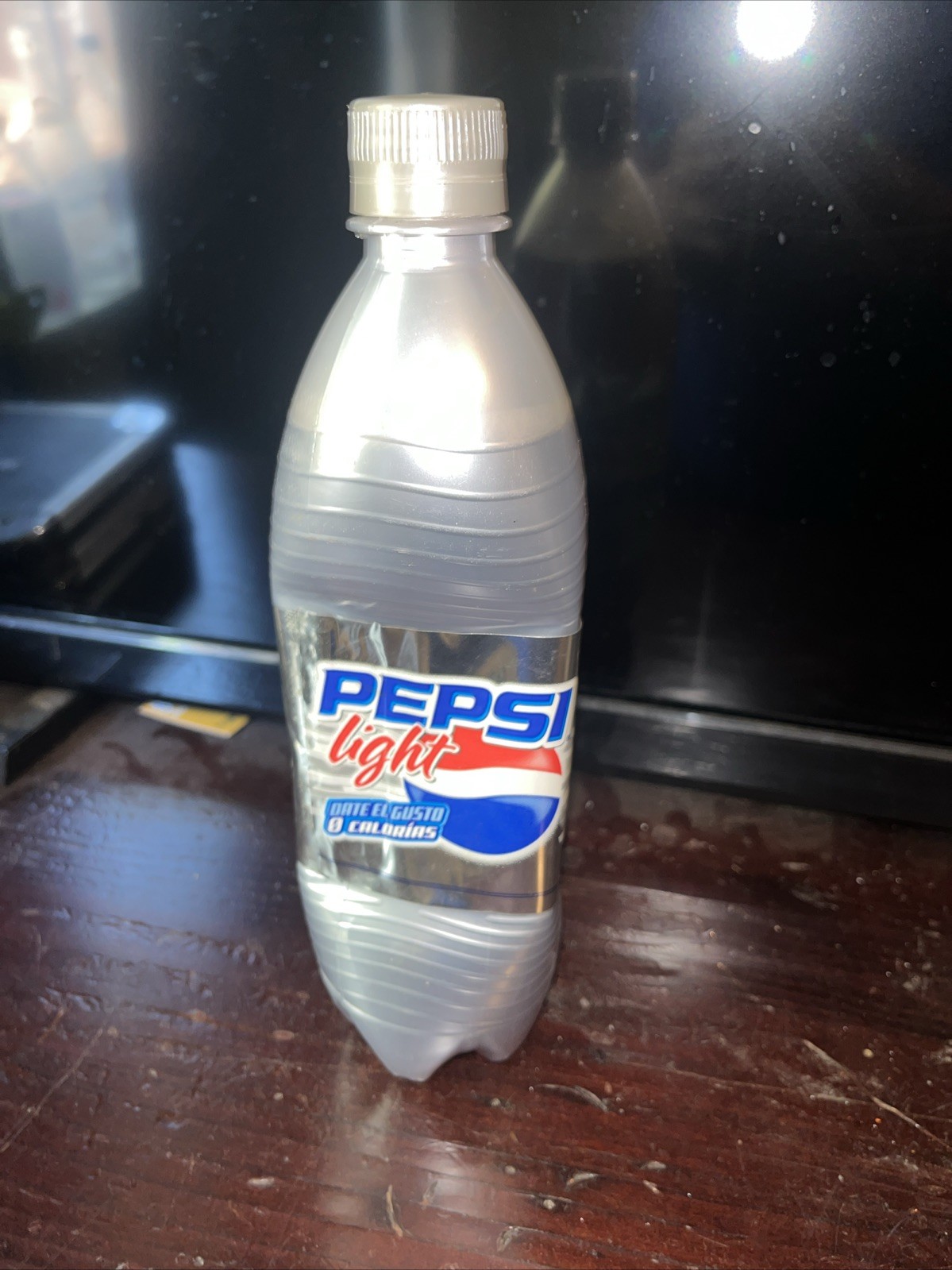 2000s Pepsi light From Mexico, 600 Ml bottle, full and unopened ￼