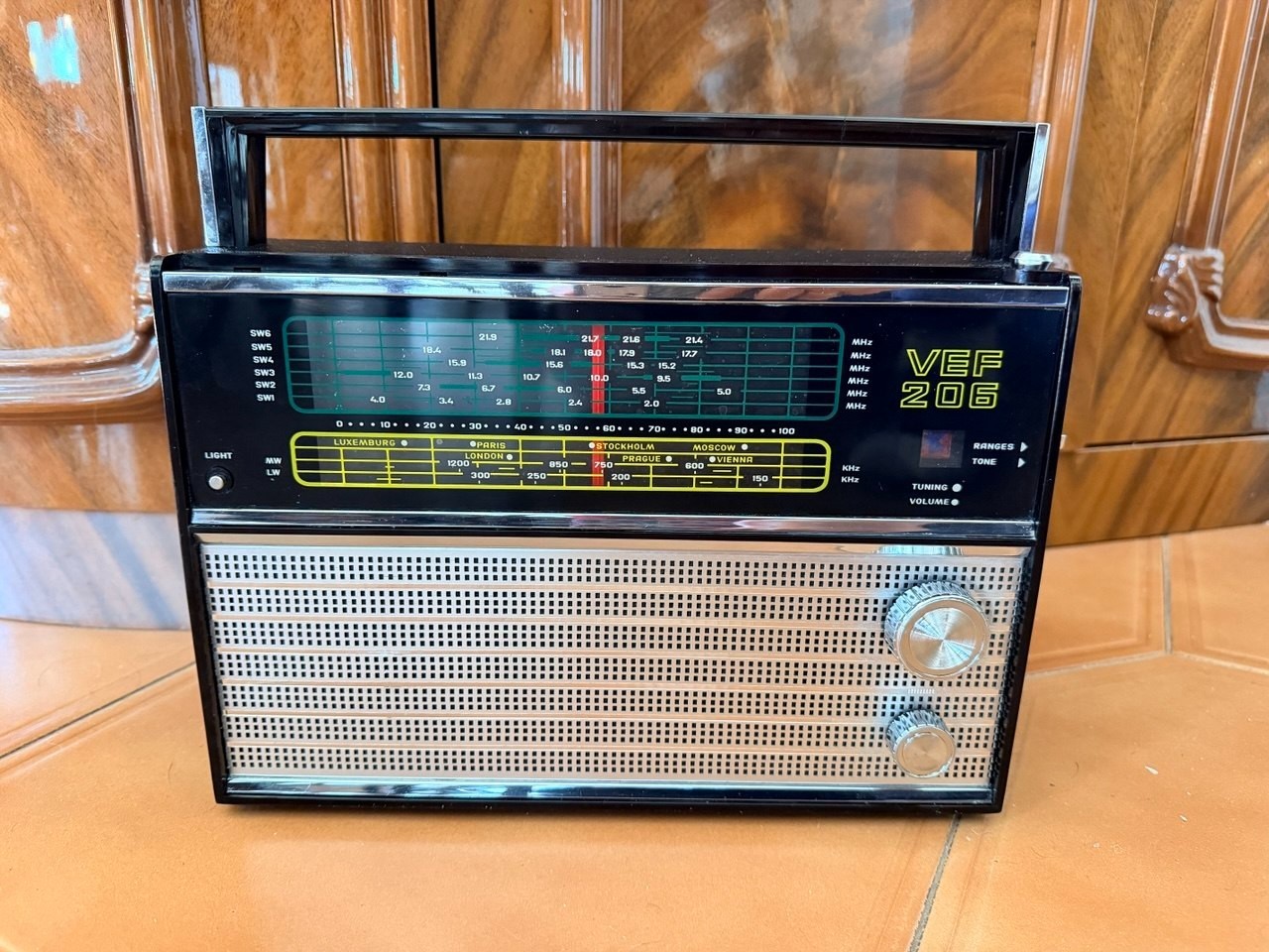 Vintage Retro Radio VEF 206 Rare Export Model with Internal FM & Bluetooth