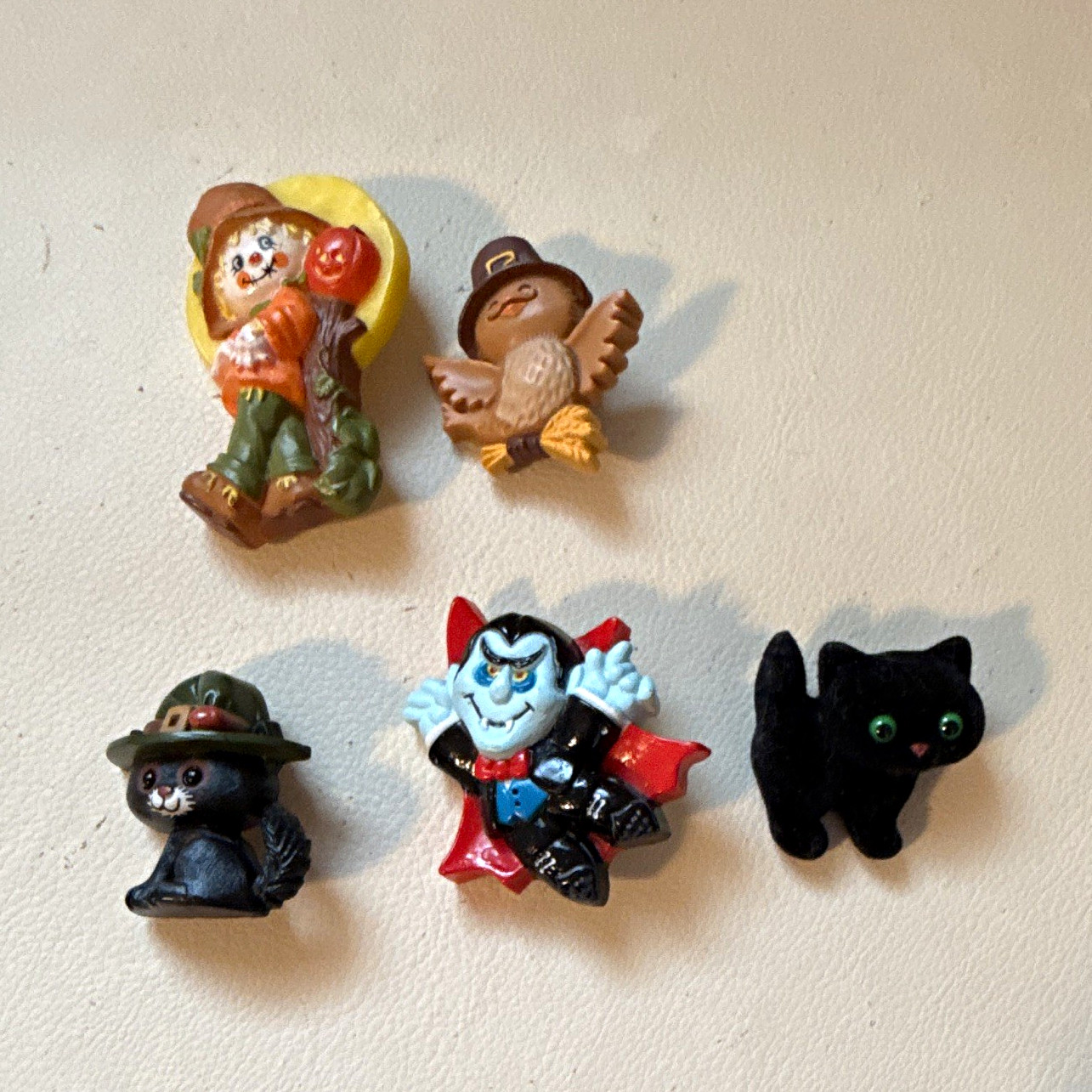 Five Vintage Hallmark Halloween and Fall Seasonal Pins-70s-80s-Vampire, Cats etc Five Vintage Hallmark Halloween and Fall Seasonal Pins-70s-80s-Vampire, Cats etc