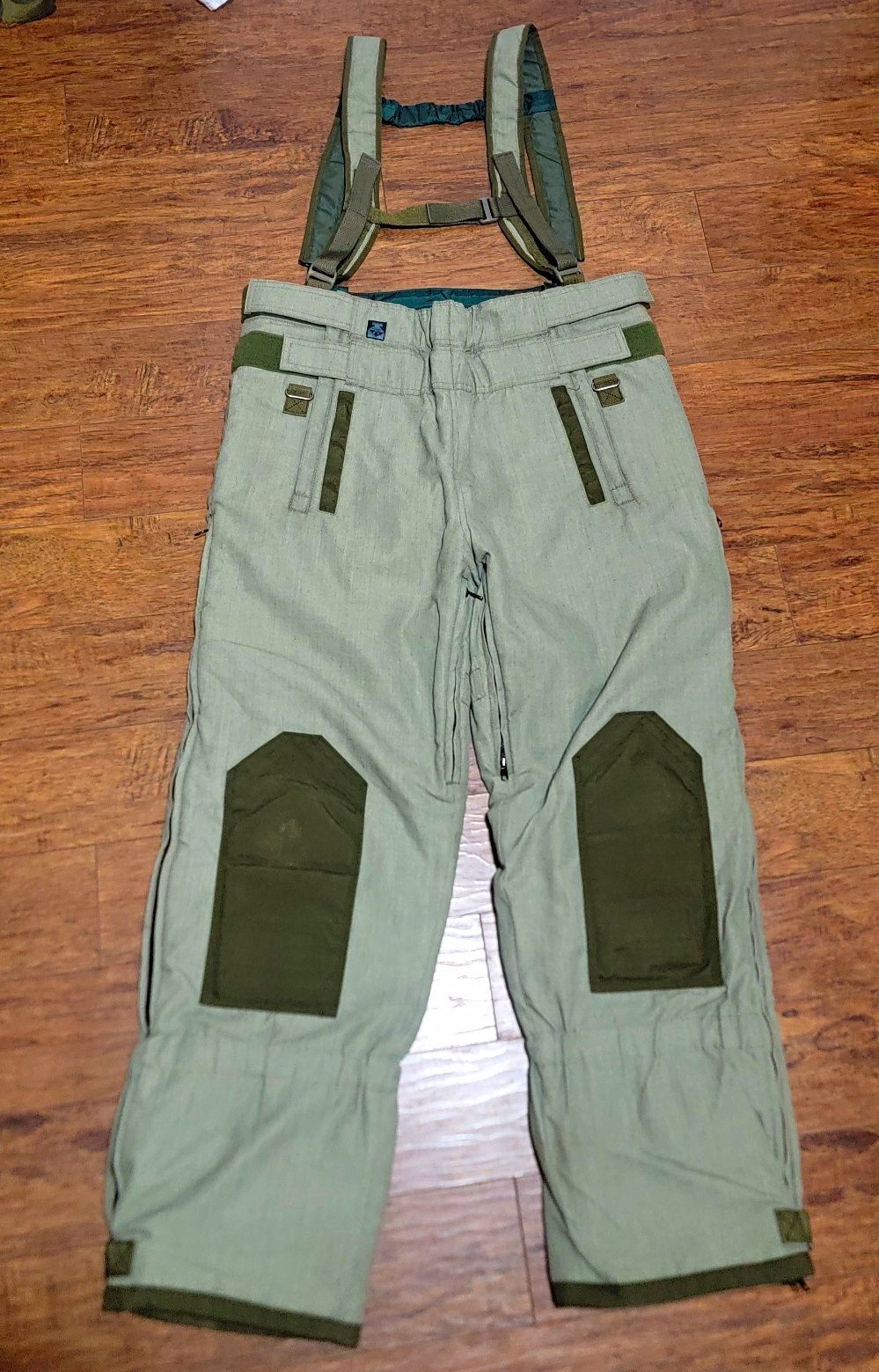 Russian FSB TsSN FORT Raid-L Anti-Fragmentation Trousers Size 3 (US Men's XL) Russian FSB TsSN FORT Raid-L Anti-Fragmentation Trousers Size 3 (US Men's XL)