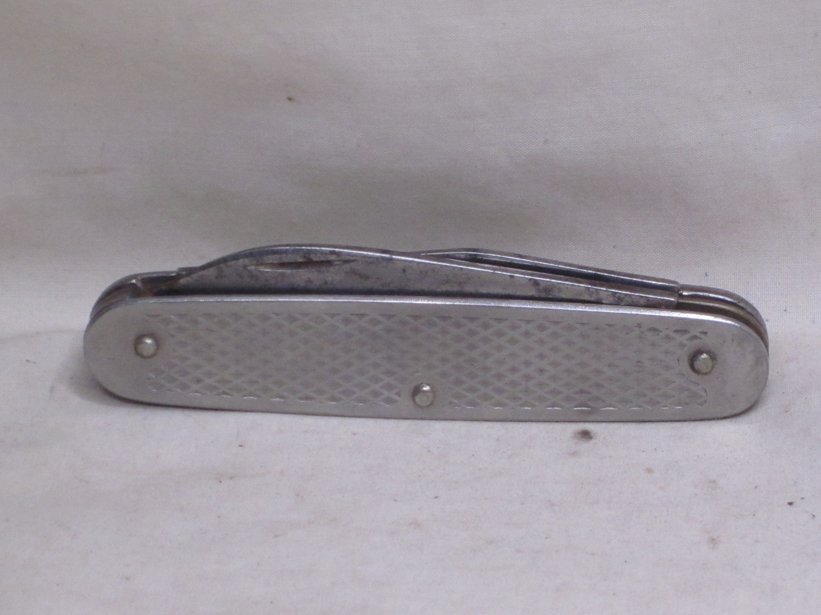 vintage all metal folding triple blade pocket knife unmarked Stockman ?