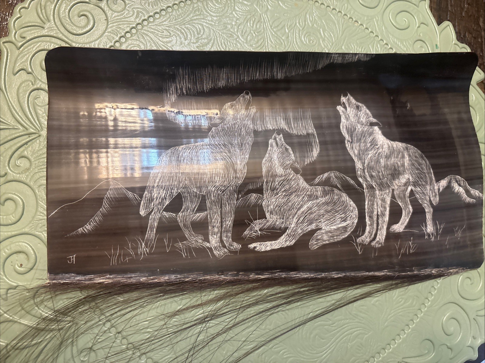 Vtg Alaska Art signed Joshua Ahsoak Etching on Baleen Panel Wolves Hair 11”x6”