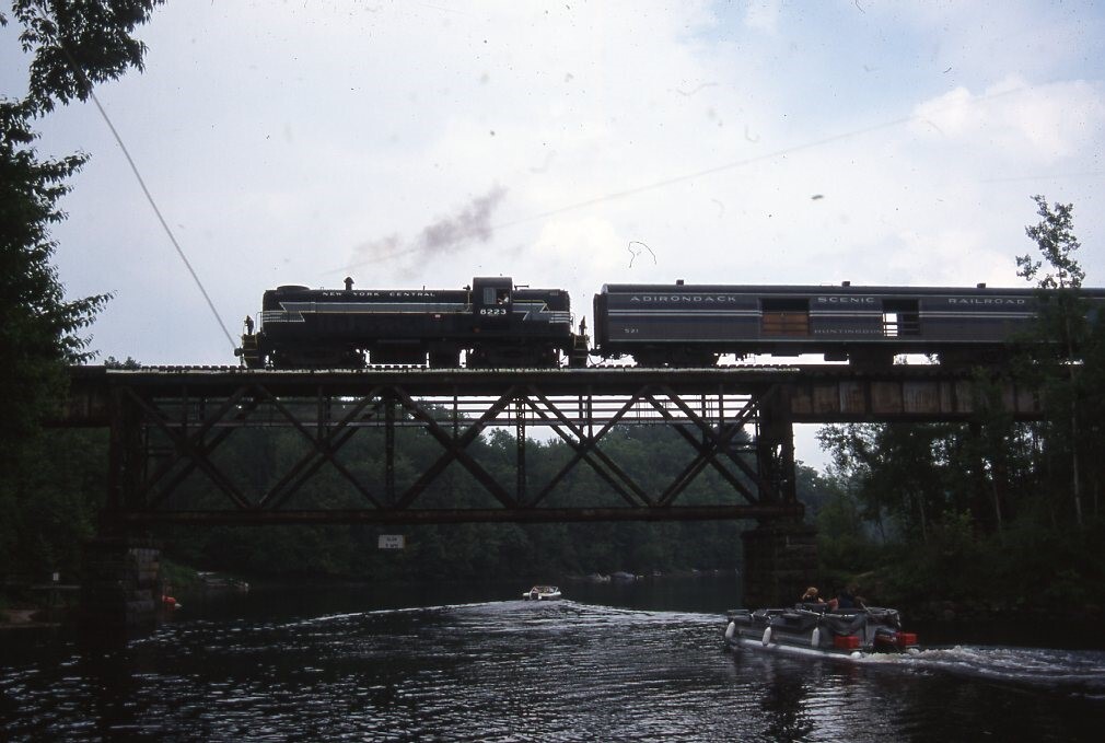 NYC ADIRONDACK SCENIC Railroad Train Locomotive Original 2001 Photo Slide