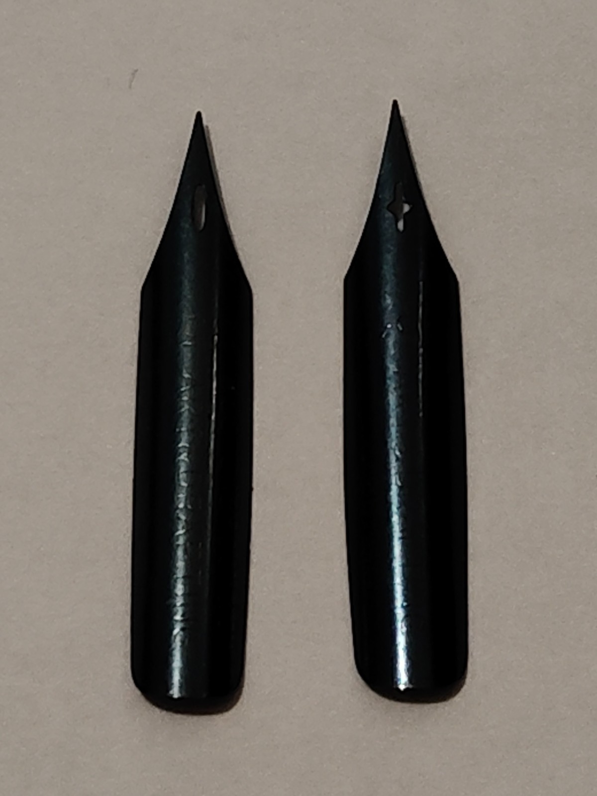 2 Vintage Esterbrook Art and Drafting Pen Nibs No. 354 & 355 USA NOS 2 Vintage Esterbrook Art and Drafting Pen Nibs No. 354 & 355 USA NOS