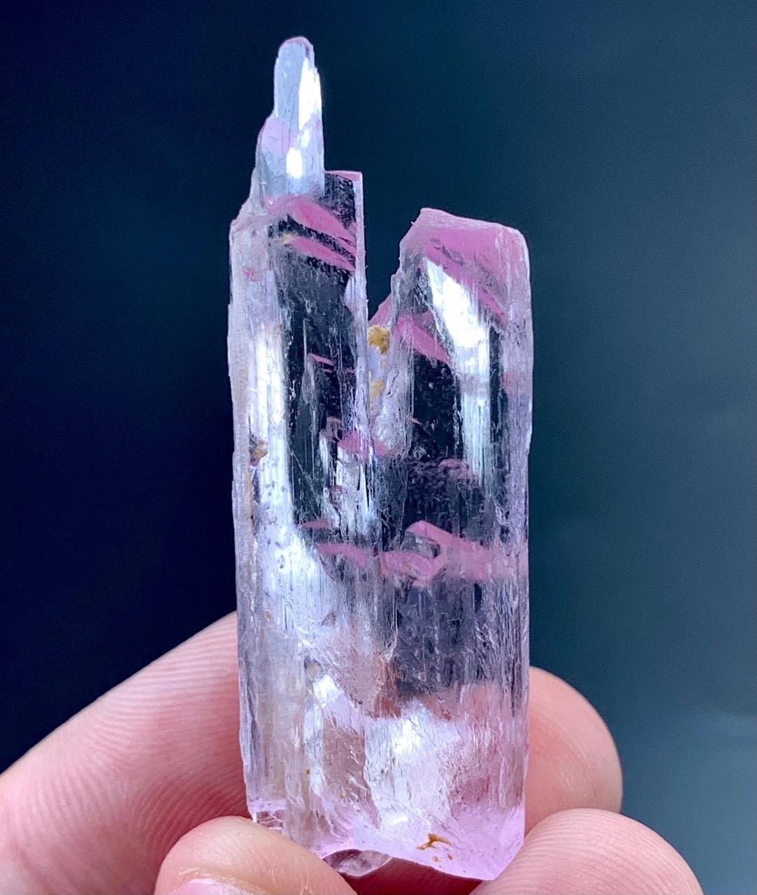 98 Carat Natural pink kunzite Crystal specimen From Afghanistan