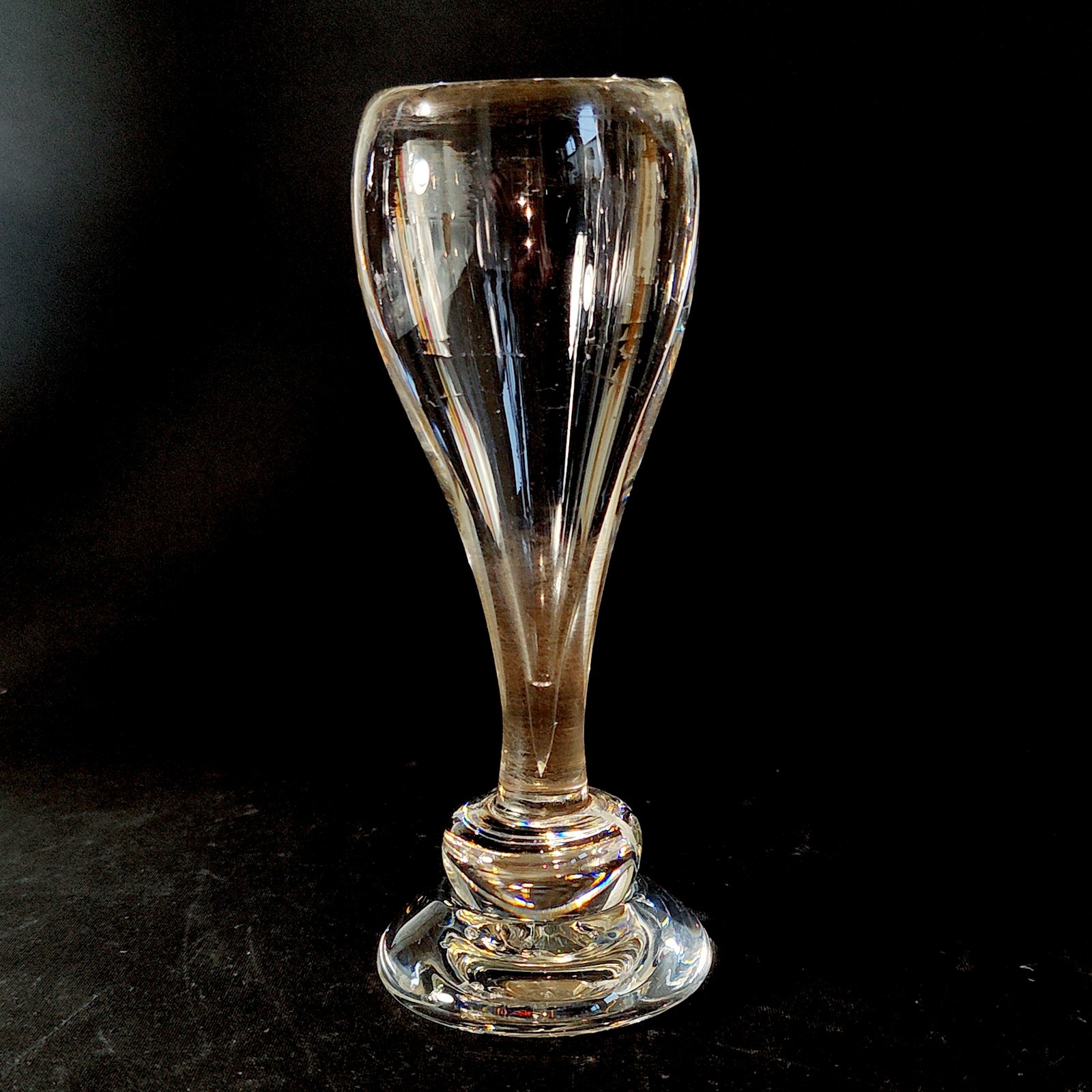 VINTAGE SIMON PEARCE BUD VASE, Hand Made, Art Glass, 6 1/2\