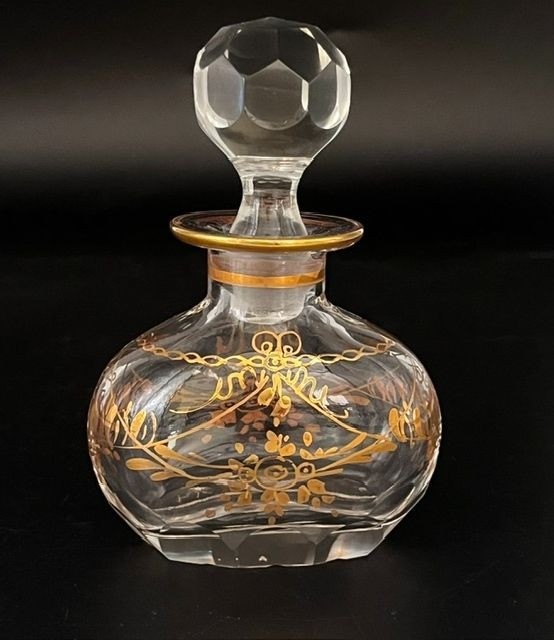 Antique Baccarat Crystal 4.25\