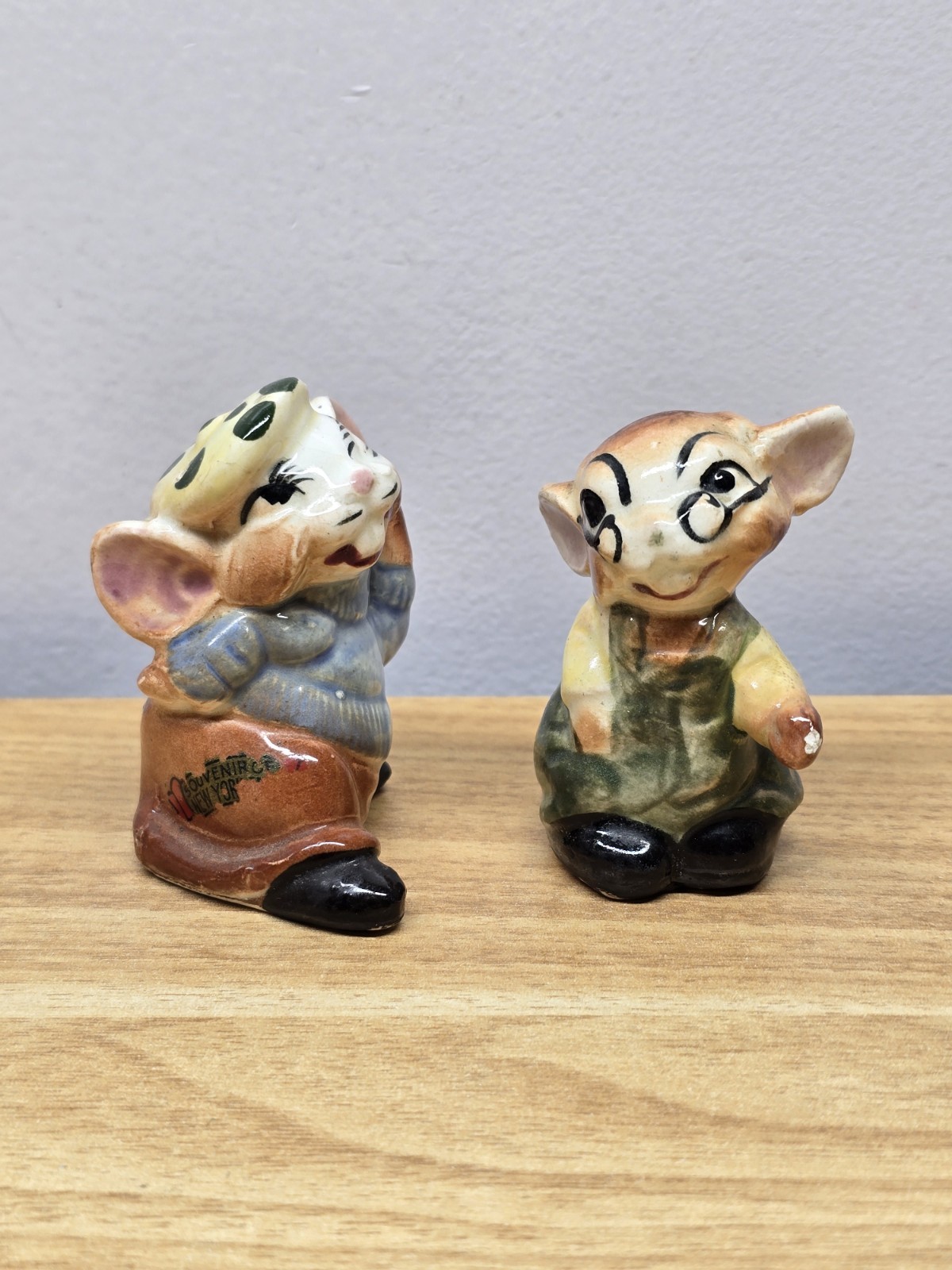 Vintage 1950s Japan Anthropomorphic Hand-Painted Mouse Salt & Pepper Shakers 