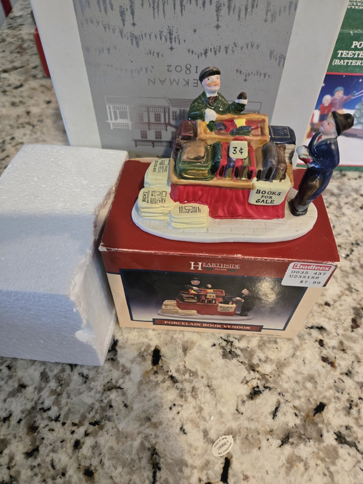 Lemax Hearthside Village Porcelain Book Vendor Christmas Village 1994