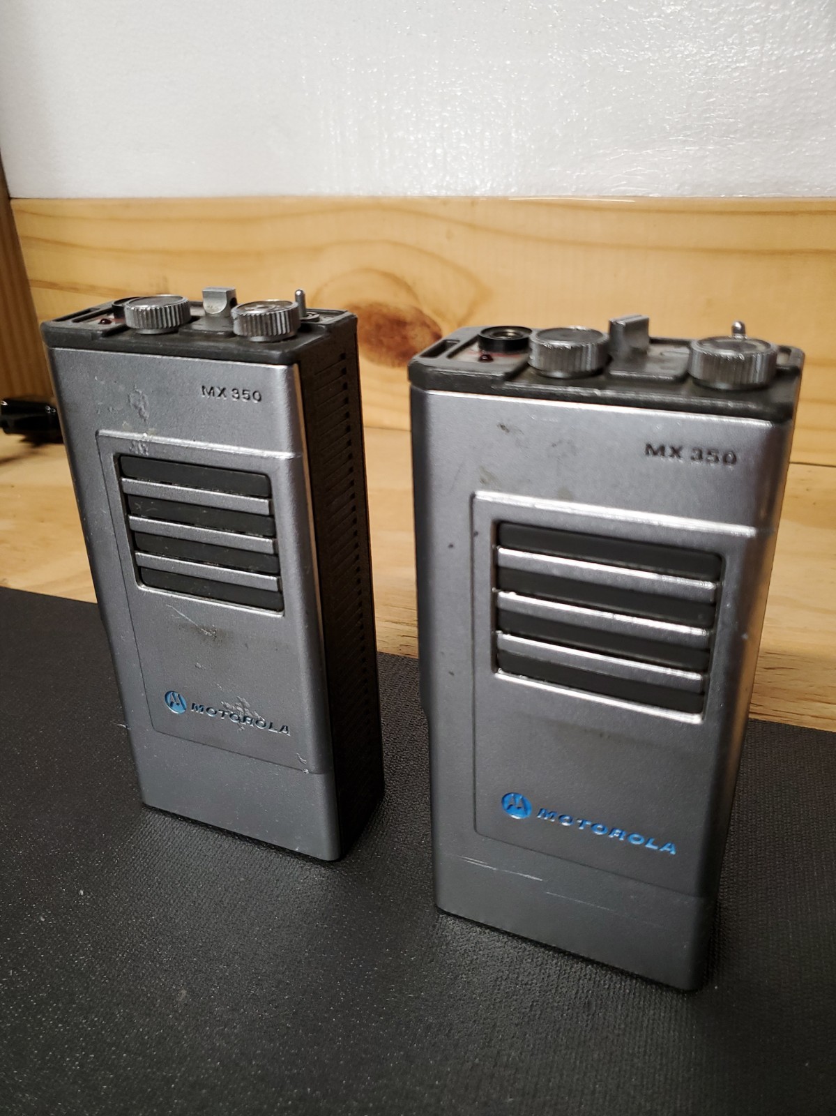 Lot Of 2 Vintage Motorola MX350 Handie-Talkie FM Radio Untested