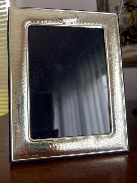 Italian Sterling Silver Hammered Picture Frame 7x5.5 – Vintage 925 Italian Sterling Silver Hammered Picture Frame 7x5.5 – Vintage 925