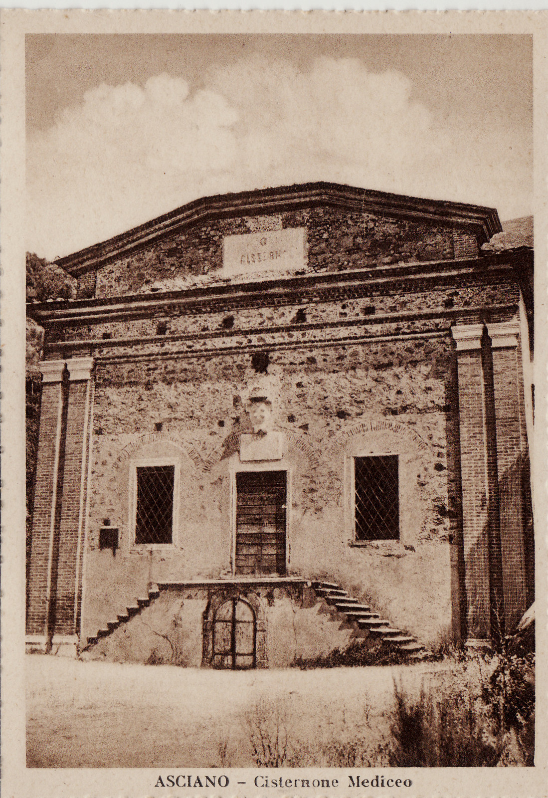 #ASCIANO: MEDICINAL CISTERN