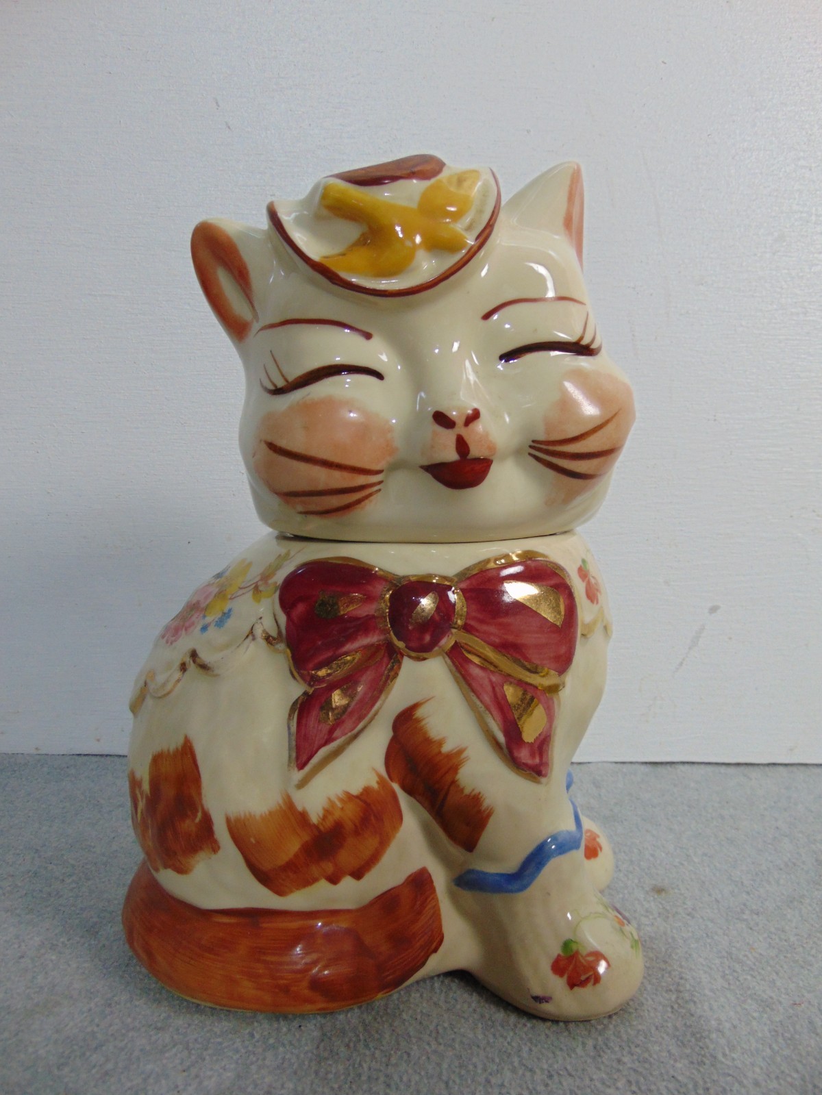 VINTAGE SHAWNEE POTTERY PUSS 'N BOOTS COOKIE JAR 10 1/4 VINTAGE SHAWNEE POTTERY PUSS 'N BOOTS COOKIE JAR 10 1/4