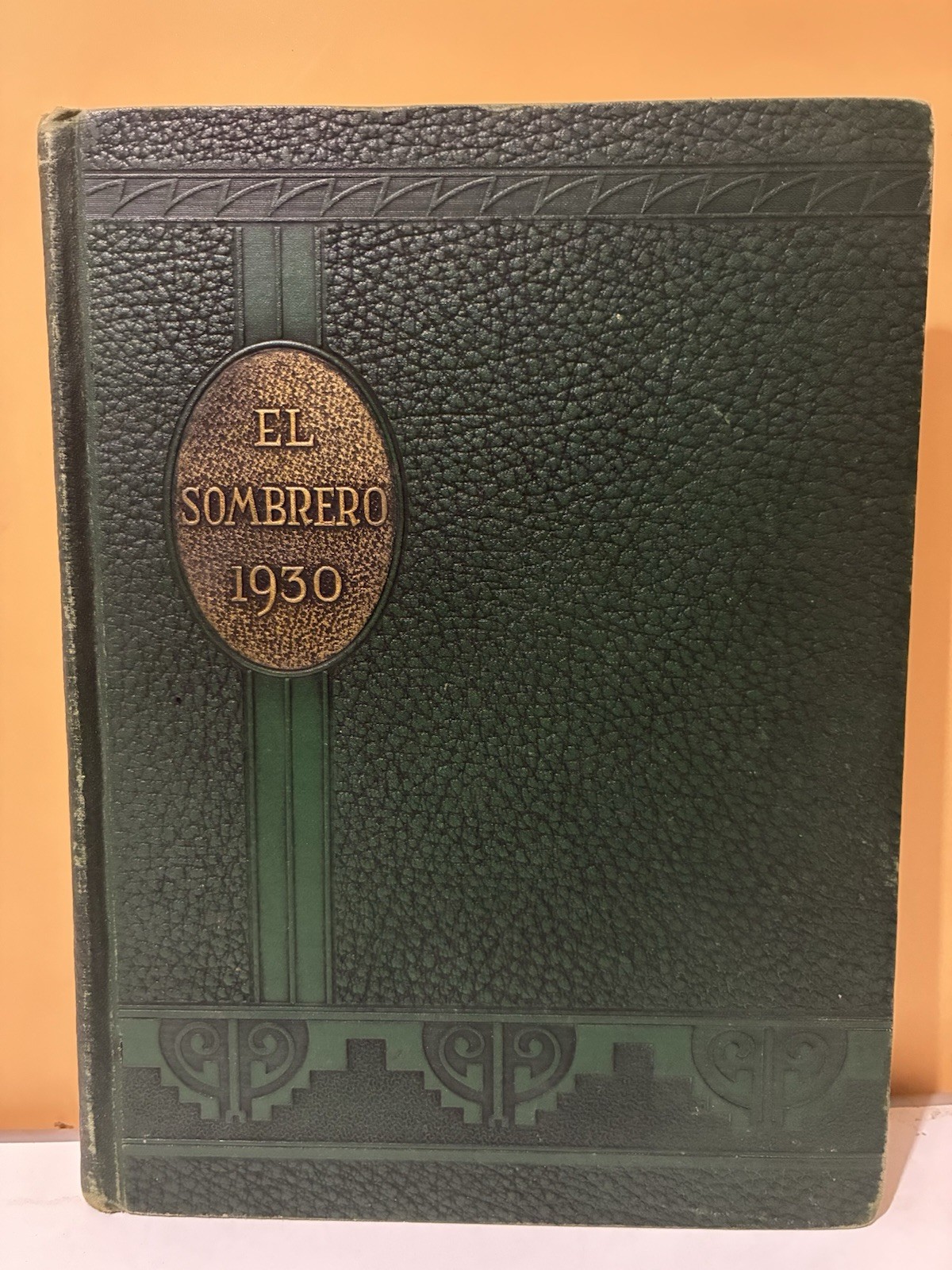 1930 Main Avenue High School Yearbook EL SOMBRERO 1930 - San Antonio Texas 1930 Main Avenue High School Yearbook EL SOMBRERO 1930 - San Antonio Texas