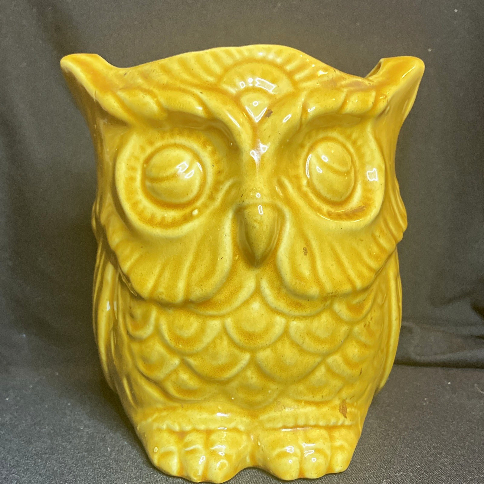 Yellow Glazed Ceramic Owl Planter, Animal Theme, Suitable for Plants Yellow Glazed Ceramic Owl Planter, Animal Theme, Suitable for Plants
