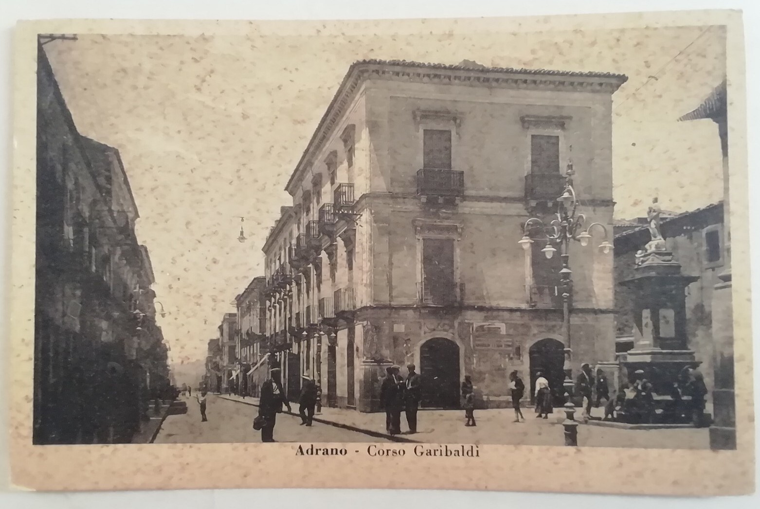 LANDSCAPE POSTCARD ADRANO CATANIA SICILY CORSO GARIBALDI ANIMATED VILLAGE 