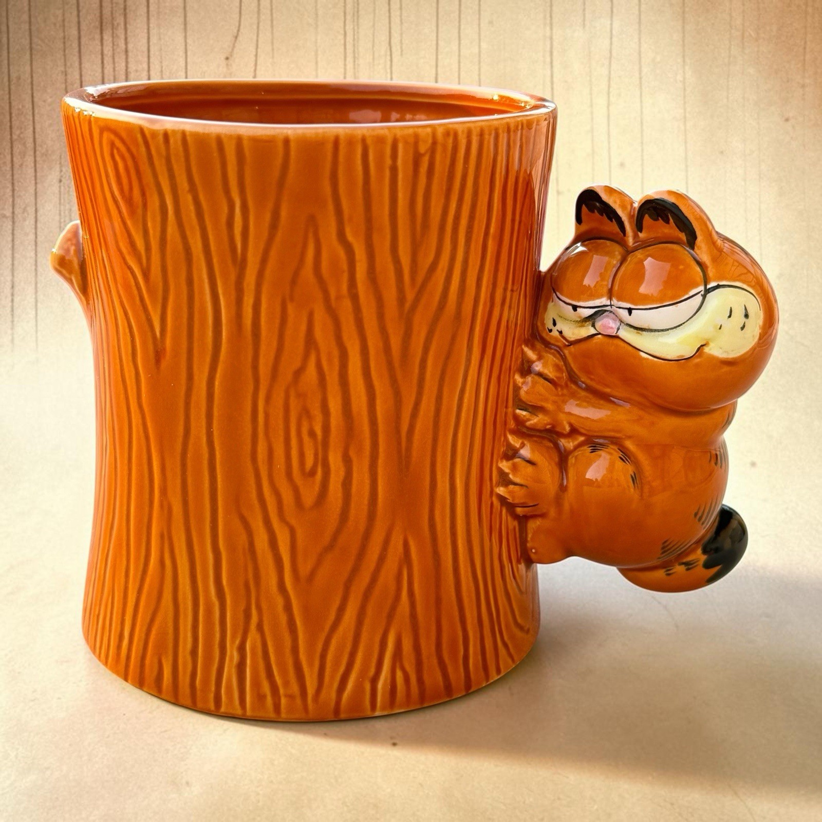 Vintage Garfield Coffee Mug by Enesco 1981 Tree Bark Figural E-5903 RARE