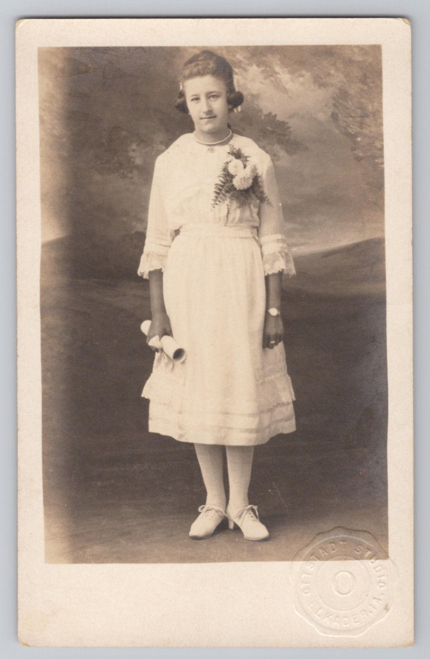 RPPC Young Girl Portrait, Graduation Studio Photo Elkader Iowa 1910s RPPC Young Girl Portrait, Graduation Studio Photo Elkader Iowa 1910s