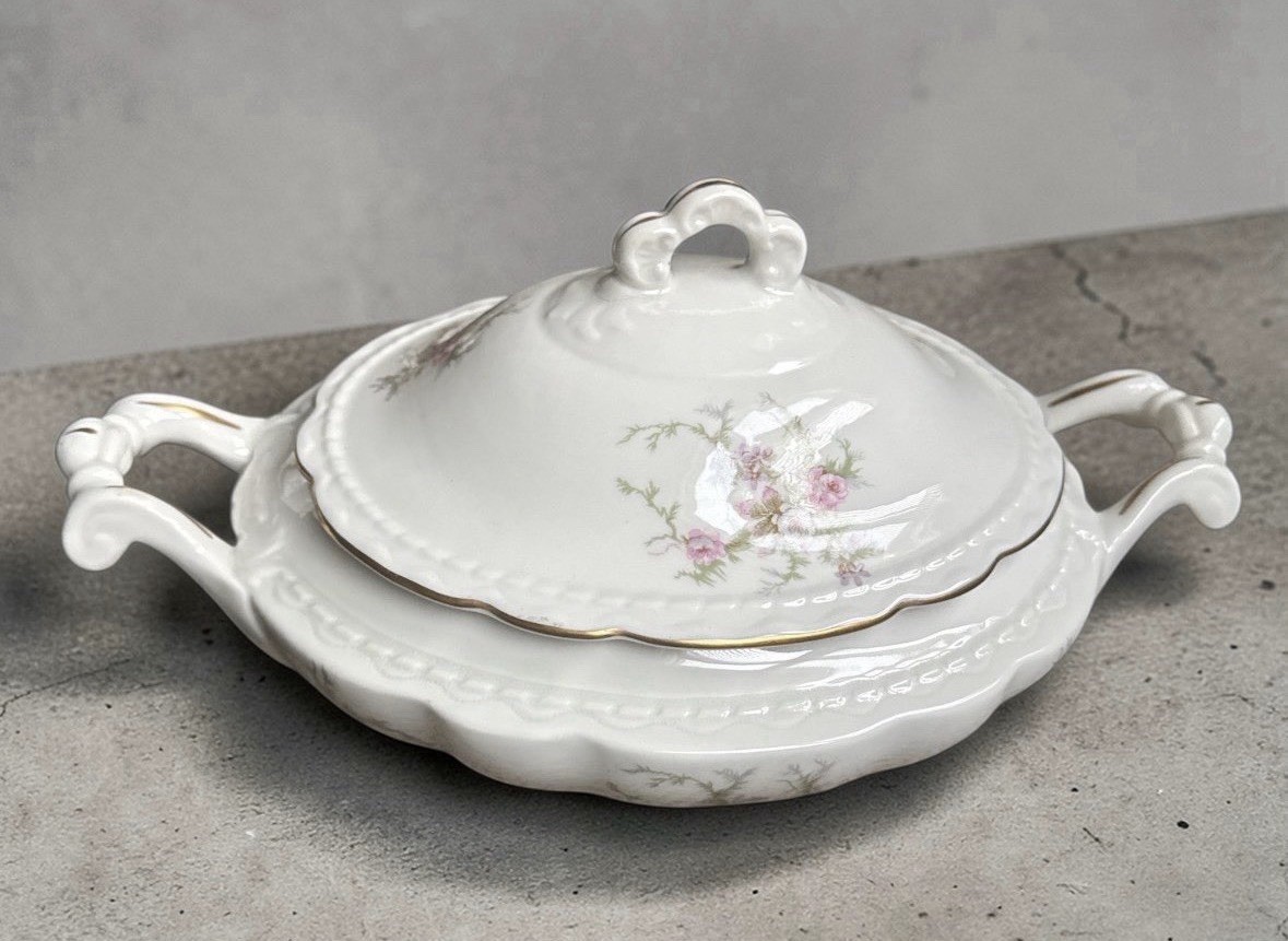Arcadian Porcelain Fine China Old Rose Covered Vegetable Bowl Mint Arcadian Porcelain Fine China Old Rose Covered Vegetable Bowl Mint
