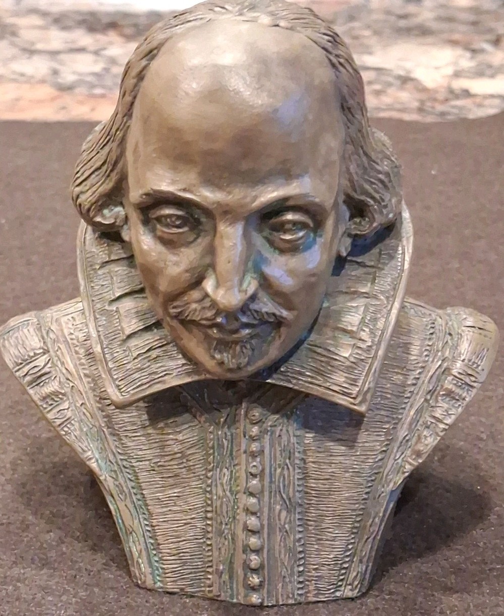 Vintage William Shakespeare bust by Marcus Replicas Hand Made In England Vintage William Shakespeare bust by Marcus Replicas Hand Made In England