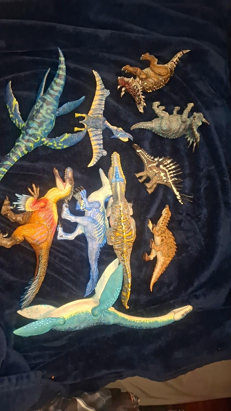 lot Of Jurassic World repainted dinosaur figures 