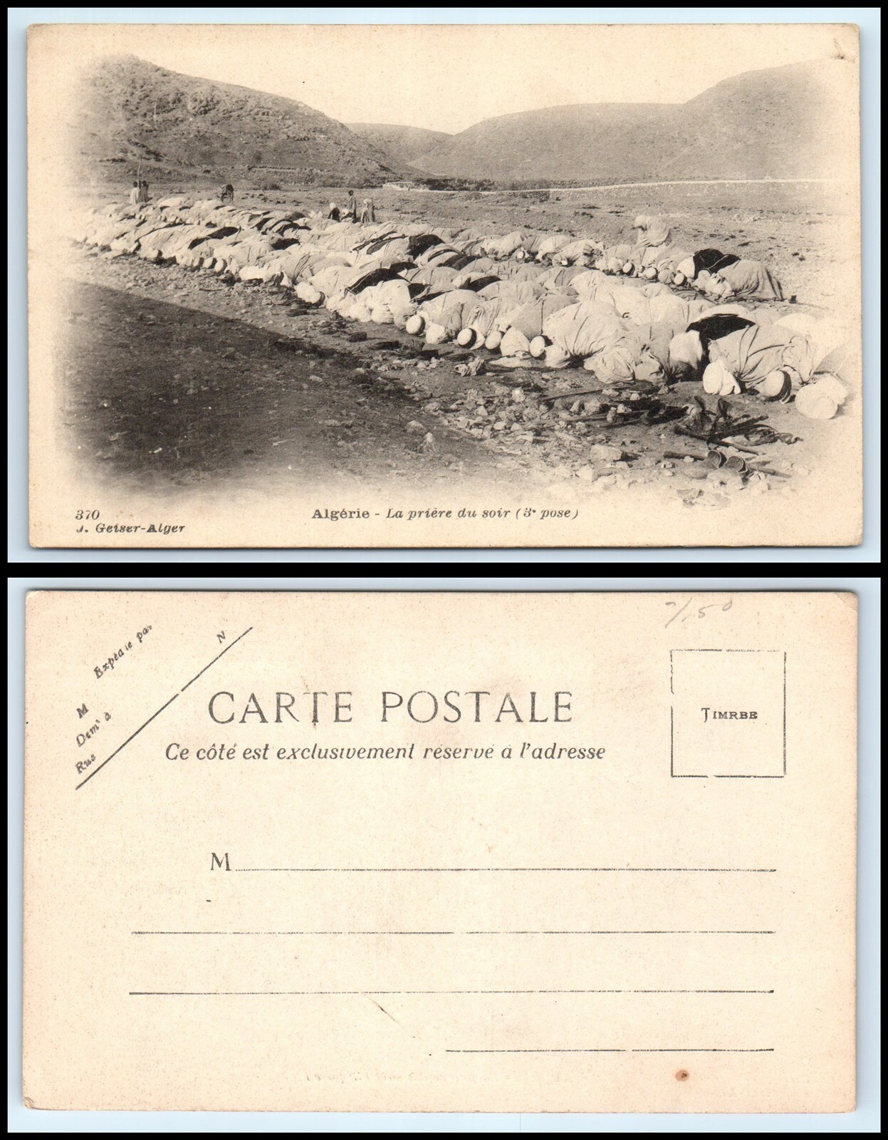 ALGERIA Postcard - La priere du soir D31