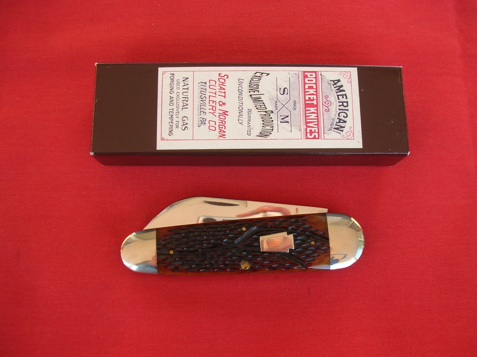 SCHATT & MORGAN 042213 WILDCAT DRILLER  AMBER WORM GROOVE  BONE HANDLES KNIFE