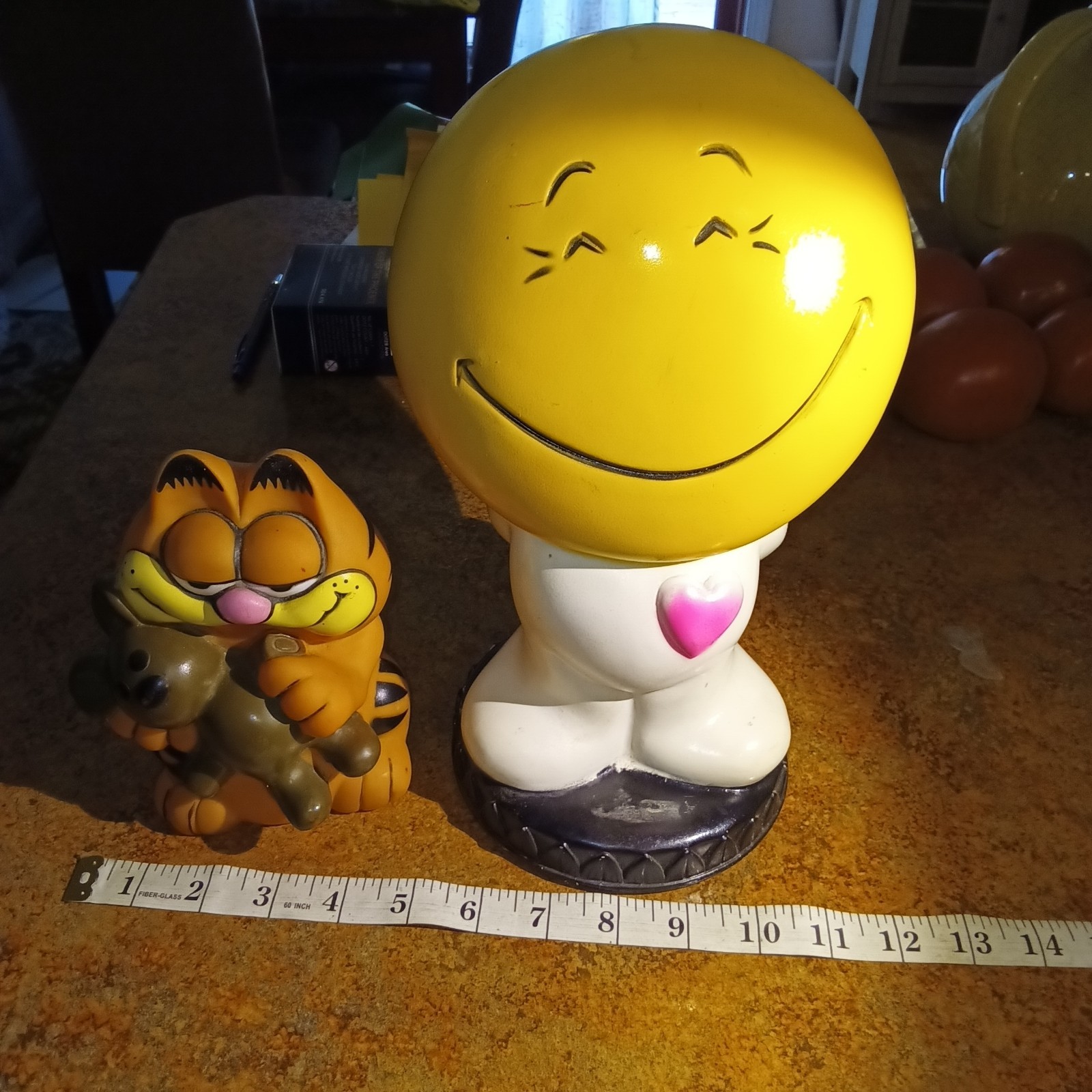 Vintage 1971 Play Pal Happy Face Bank And 1978 Garfield Plastic Coin Banks Vintage 1971 Play Pal Happy Face Bank And 1978 Garfield Plastic Coin Banks