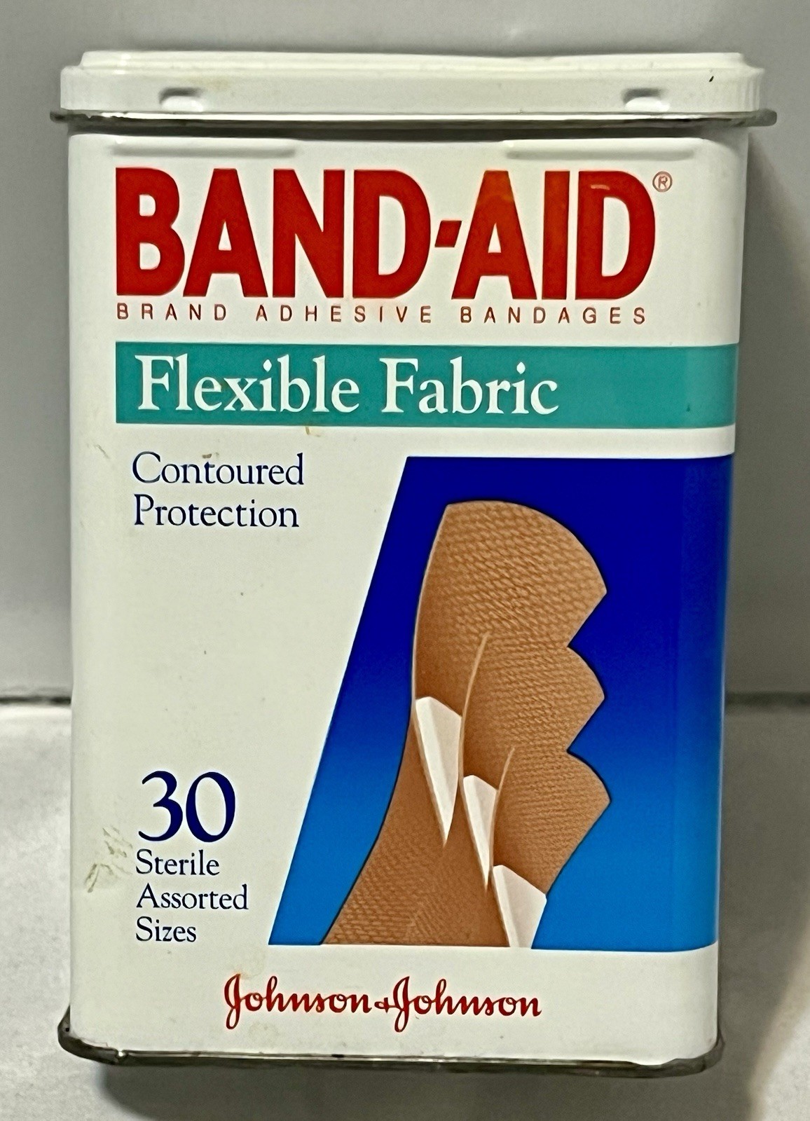 Vintage 1992 Band-Aid Plastic Bandages Metal Tin (empty) Johnson & Johnson Nice