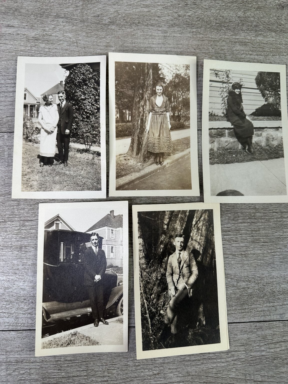 Vintage Black & White Photo Lot of 5 People Car 1920s 1930s Family Vintage Black & White Photo Lot of 5 People Car 1920s 1930s Family