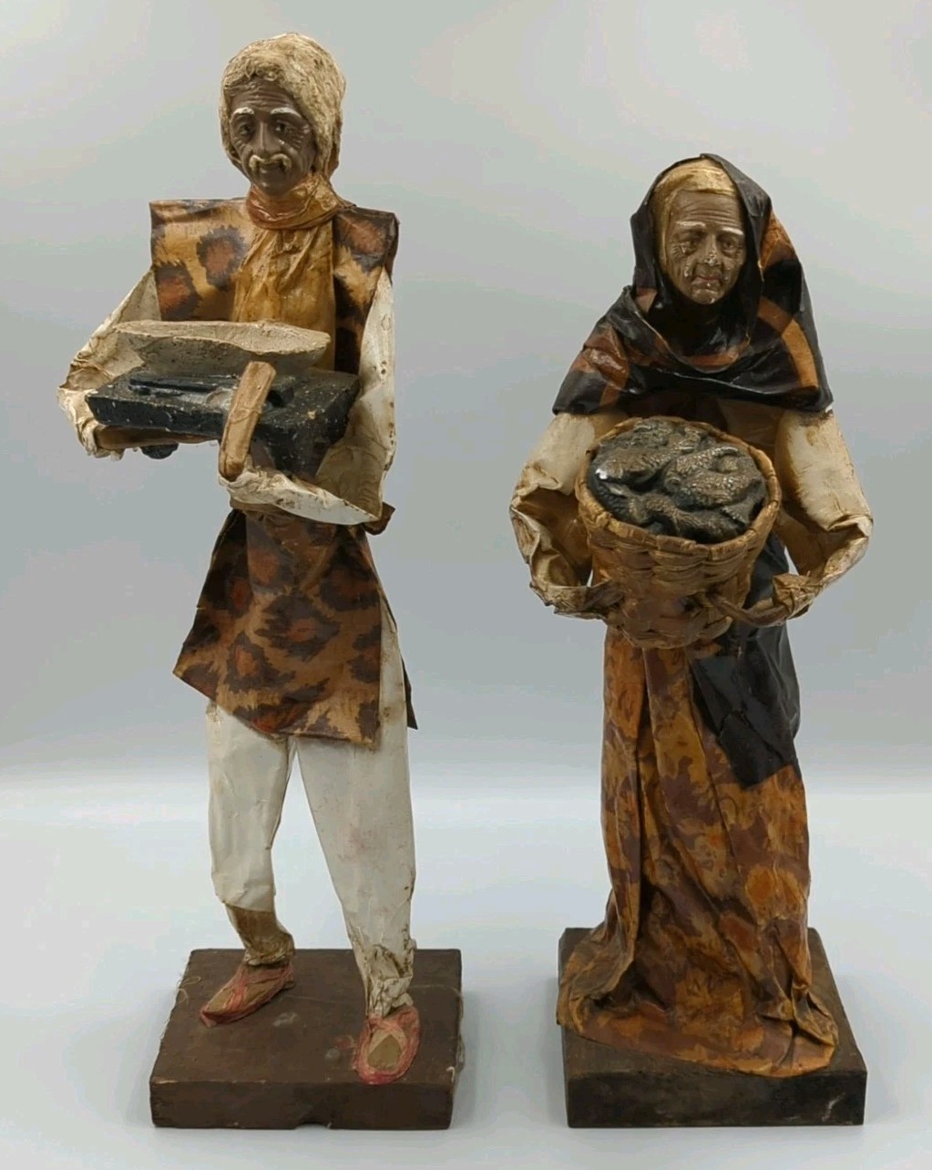 Vintage Mexican Folk Art Paper Mache Figurines Set Of 2 Vintage Mexican Folk Art Paper Mache Figurines Set Of 2