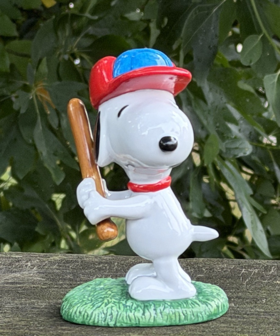 Vintage Snoopy Baseball Flambro Peanuts