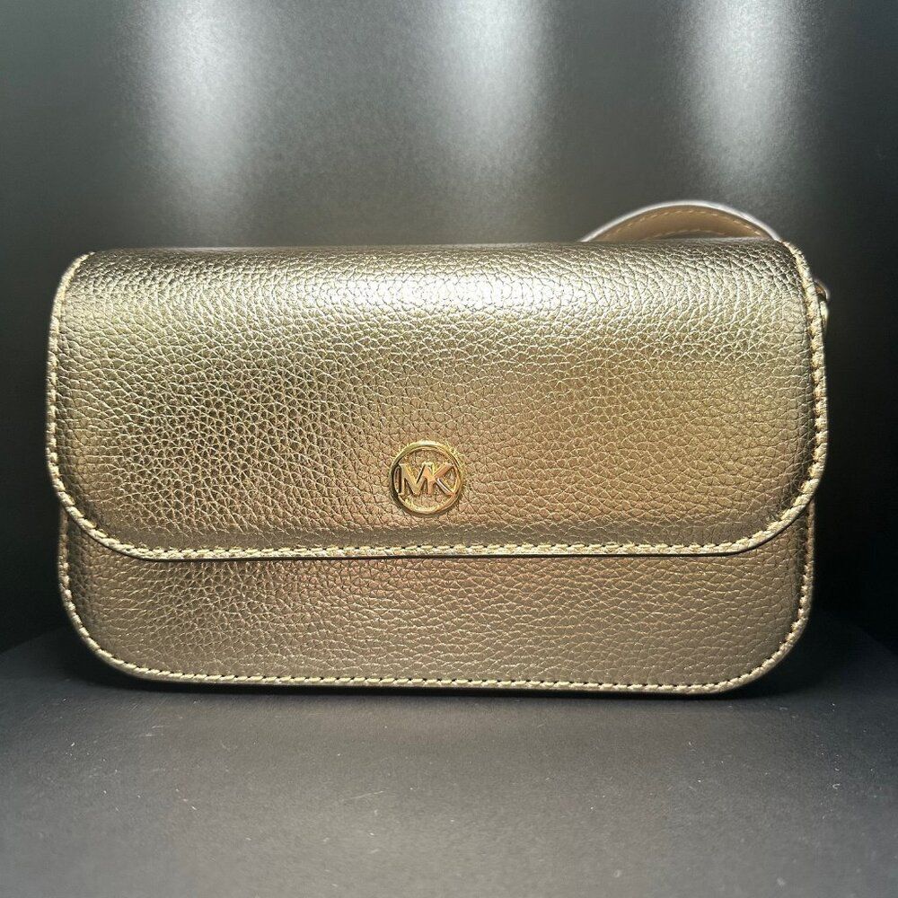 MIchael Kors Jet Set Travel Small Pebbled Leather Crossbody Bag - NWT MIchael Kors Jet Set Travel Small Pebbled Leather Crossbody Bag - NWT