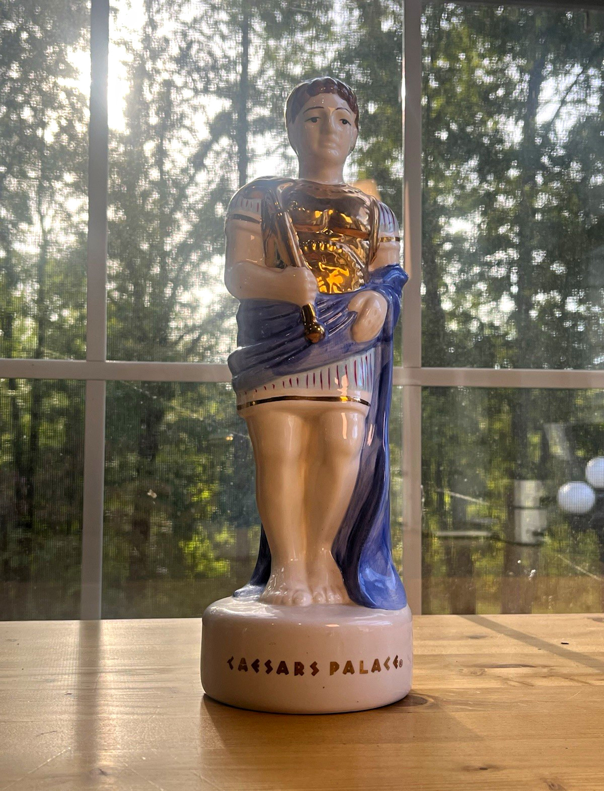 Vintage Caesars Palace Las Vegas Roman Soldier Porcelain Statue Vase Limited Ed Vintage Caesars Palace Las Vegas Roman Soldier Porcelain Statue Vase Limited Ed